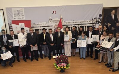 Participación en el evento “Reconocimiento a la Contribución en la Ciencia, Tecnología e Innovación y presentación del libro: La Ruta hacia un Ministerio de Ciencia en el Perú”