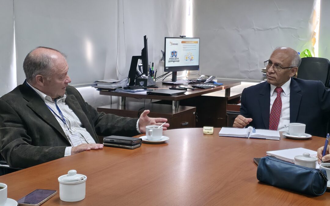 Parlamento Andino y RENIEC dialogan sobre identidad digital, ciberseguridad y modernización electoral