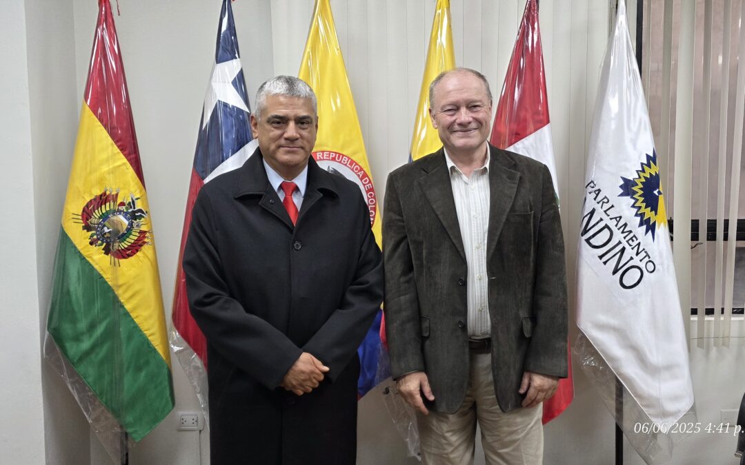 Reunión con el General Ernesto Castillo, especialista en Ciberseguridad y Ciberdefensa